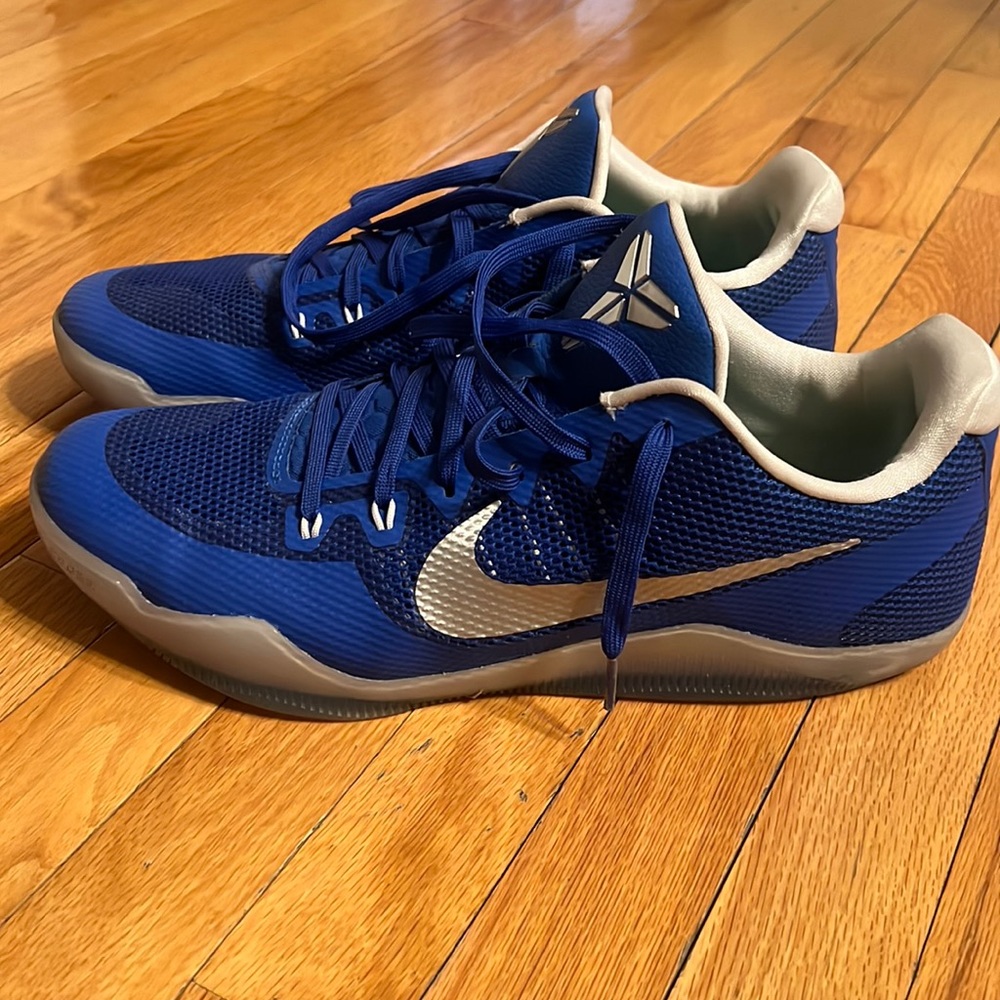 Kobe Bryant basketball shoes size US men 14 worn 3x good condition